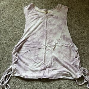 Lavender Tie-Dye Sleeveless Muscle Tank Top